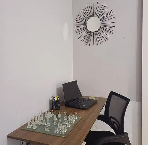 Apto. Terreo Perto Do Consulado Apartamento