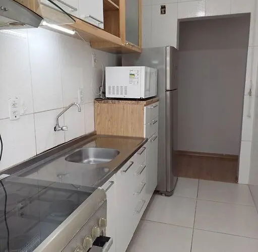 Apto. Terreo Perto Do Consulado Apartamento *